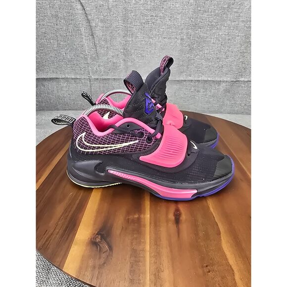 Nike Other - Nike Zoom Freak 3 Size 5.5 Youth Black Purple Pink Sneakers DB4158-500 Shoes
